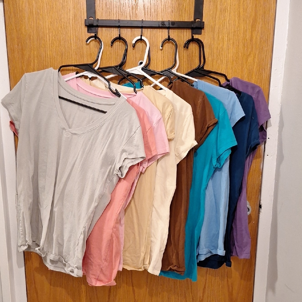 HUGE 10-pack of cotton blend v- neck t-shirts